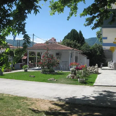 Armiriki Hotel