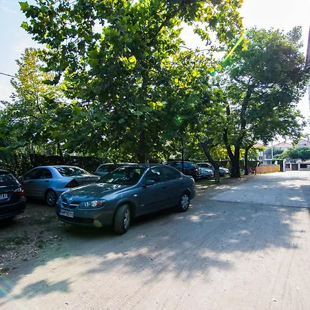 Hotel Armiriki 3*