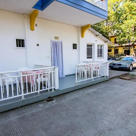 Armiriki Hotel