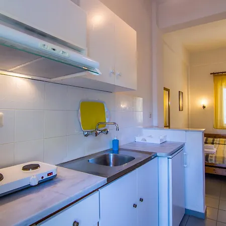 Hotel Armiriki Vrasná