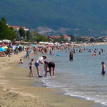 Hotel Armiriki 3*