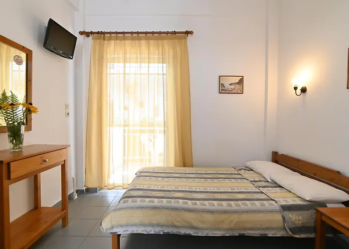 Hotel Armiriki 3*