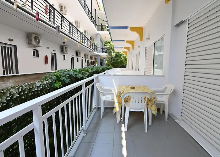 Armiriki Hotel 3*