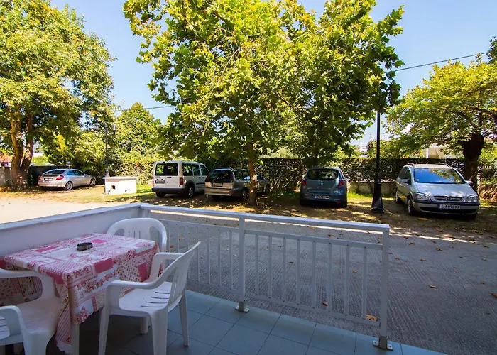 Hotel Armiriki 3*
