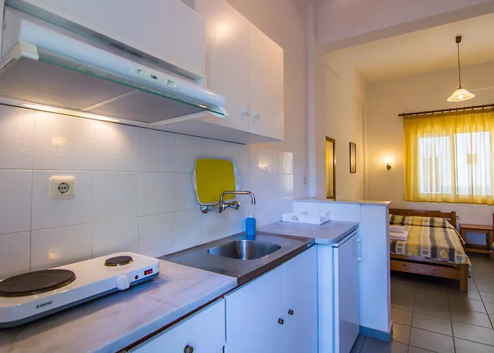 Hotel Armiriki Vrasná