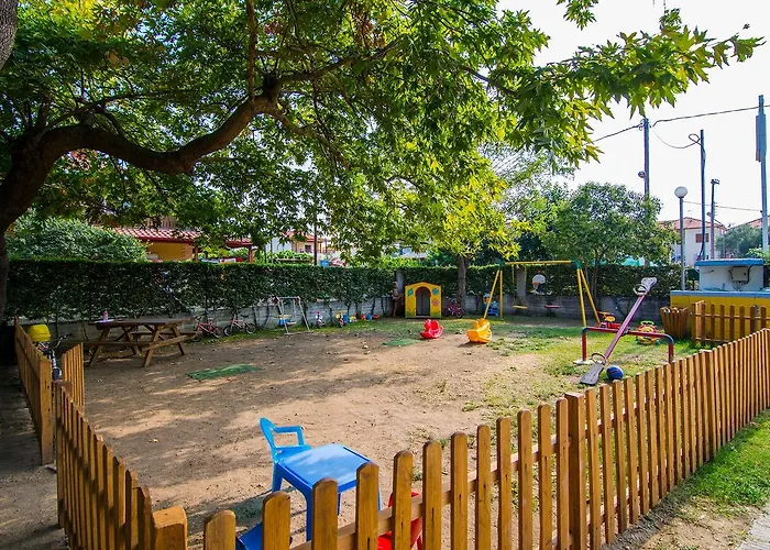 Armiriki Hotel Vrasná