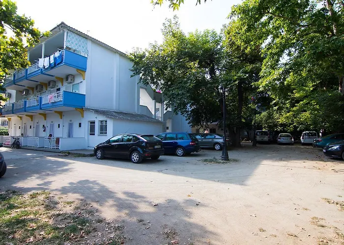 Armiriki Hotel Vrasná